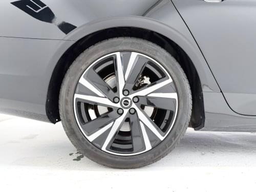 VOLVO S90 2.0 B4 G R-DESIGN AUTO 197CV 2021 de segunda mano