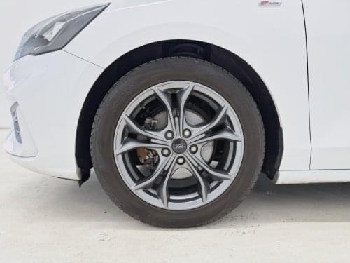 FORD FOCUS 1.0 125CV ECOBOOST MHEV TREND 2021 de segunda mano