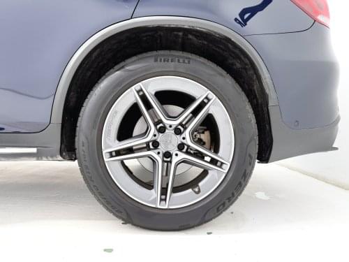 MERCEDES CLASE GLC AMG 43 4MATIC 390CV 2022 de segunda mano