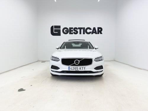 Comprar VOLVO S90 SEDáN 2.0 D4 MOMENTUM AUTO 190CV 2019 de segunda mano VOLVO S90 SEDáN 2.0 D4 MOMENTUM AUTO 190CV 2019 de segunda mano