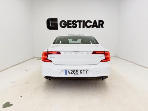 Comprar VOLVO S90 SEDáN 2.0 D4 MOMENTUM AUTO 190CV 2019 de segunda mano VOLVO S90 SEDáN 2.0 D4 MOMENTUM AUTO 190CV 2019 de segunda mano