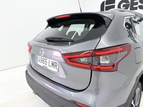 NISSAN QASHQAI DIG-T  140 CV E6D N-STYLE 140CV 2021 de segunda mano