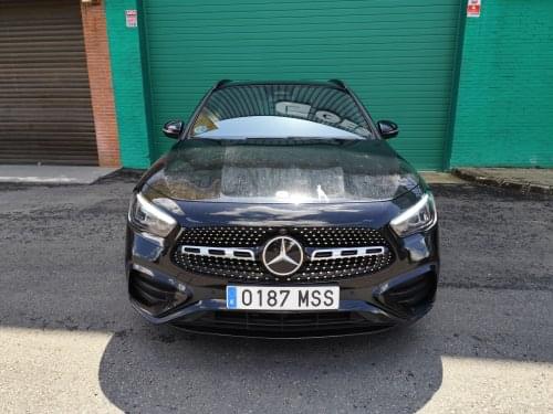 MERCEDES CLASE GLA 200 2024 de segunda mano