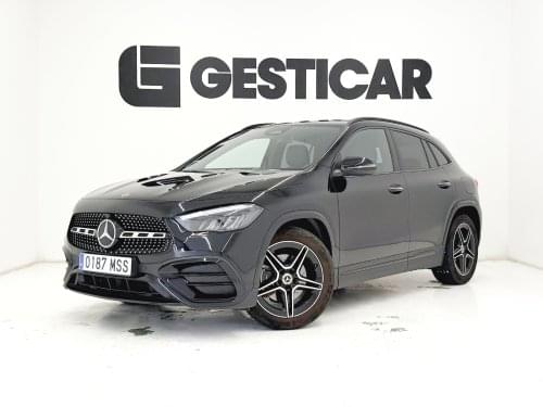 MERCEDES CLASE GLA 200 2024 de segunda mano