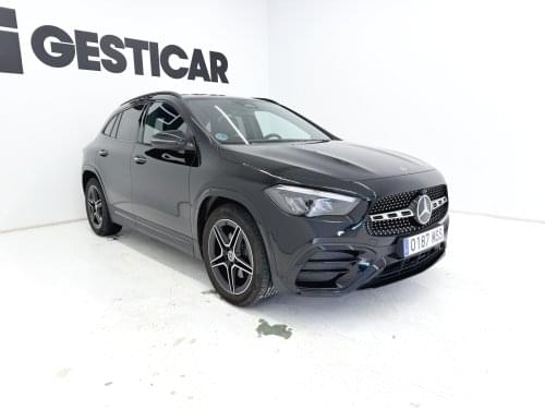 MERCEDES CLASE GLA 200 2024 de segunda mano
