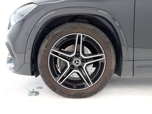 MERCEDES CLASE GLA 200 2024 de segunda mano