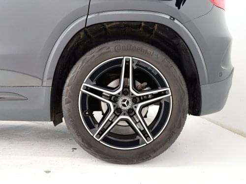 MERCEDES CLASE GLA 200 2024 de segunda mano