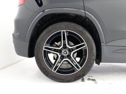 MERCEDES CLASE GLA 200 2024 de segunda mano