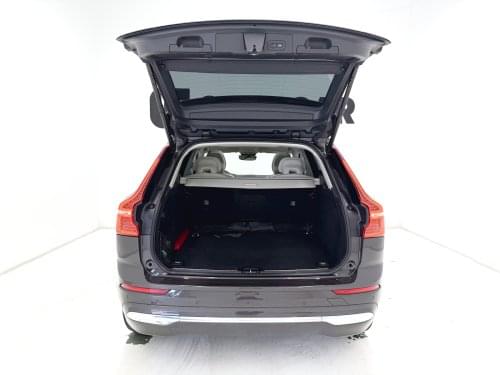 Comprar VOLVO XC60 2.0 T6 AWD RECHARGE INSCRIP. AUT 340CV 2022 de segunda mano VOLVO XC60 2.0 T6 AWD RECHARGE INSCRIP. AUT 340CV 2022 de segunda mano