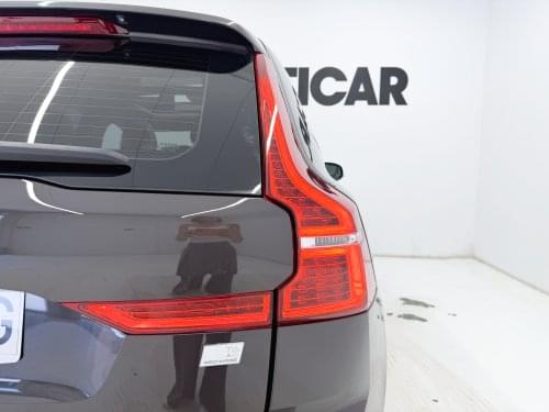 Comprar VOLVO XC60 2.0 T6 AWD RECHARGE INSCRIP. AUT 340CV 2022 de segunda mano VOLVO XC60 2.0 T6 AWD RECHARGE INSCRIP. AUT 340CV 2022 de segunda mano