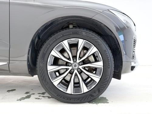 Comprar VOLVO XC60 2.0 T6 AWD RECHARGE INSCRIP. AUT 340CV 2022 de segunda mano VOLVO XC60 2.0 T6 AWD RECHARGE INSCRIP. AUT 340CV 2022 de segunda mano