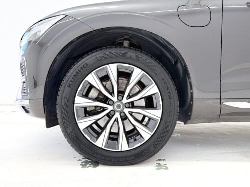 Comprar VOLVO XC60 2.0 T6 AWD RECHARGE INSCRIP. AUT 340CV 2022 de segunda mano VOLVO XC60 2.0 T6 AWD RECHARGE INSCRIP. AUT 340CV 2022 de segunda mano