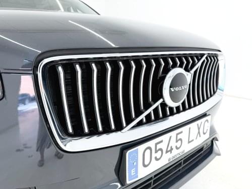 VOLVO XC90 2.0 B5 D AWD MOMENTUM PRO AU 235 CV 2022 de segunda mano