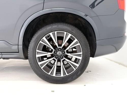 VOLVO XC90 2.0 B5 D AWD MOMENTUM PRO AU 235 CV 2022 de segunda mano