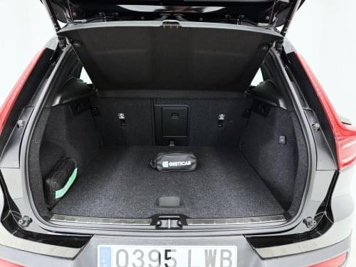VOLVO XC40 1.5 T5 TWIN RECHARGE INSCRIP.  AUT 262CV 2022 de segunda mano