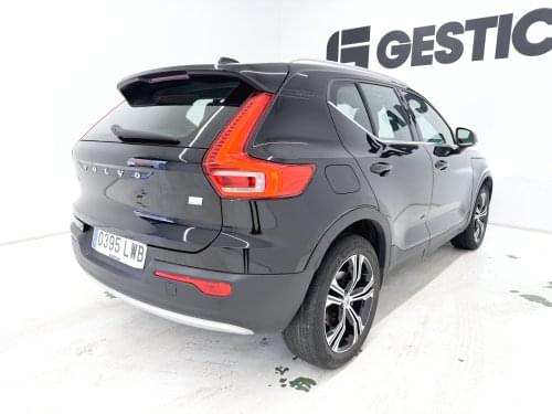 VOLVO XC40 1.5 T5 TWIN RECHARGE INSCRIP.  AUT 262CV 2022 de segunda mano