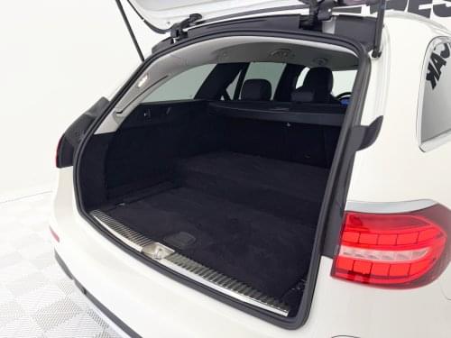 Comprar MERCEDES CLASE E E 300 E ESTATE 320CV 2022 de segunda mano MERCEDES CLASE E E 300 E ESTATE 320CV 2022 de segunda mano