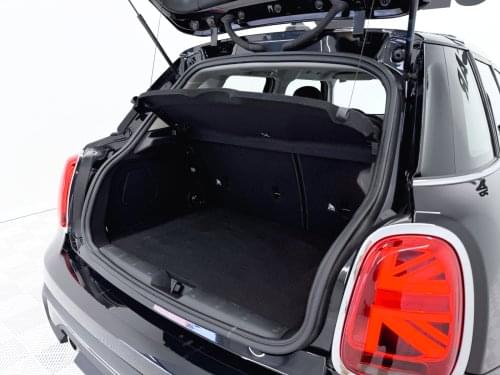 MINI MINI COOPER   135CV 2023 de segunda mano
