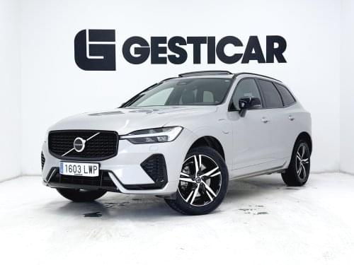 Comprar VOLVO XC60 2.0 T6 AWD RECHARGE R-DESIGN AUTO 355CV 2022 de segunda mano VOLVO XC60 2.0 T6 AWD RECHARGE R-DESIGN AUTO 355CV 2022 de segunda mano