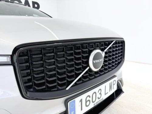 Comprar VOLVO XC60 2.0 T6 AWD RECHARGE R-DESIGN AUTO 355CV 2022 de segunda mano VOLVO XC60 2.0 T6 AWD RECHARGE R-DESIGN AUTO 355CV 2022 de segunda mano