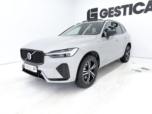 Comprar VOLVO XC60 2.0 T6 AWD RECHARGE R-DESIGN AUTO 355CV 2022 de segunda mano VOLVO XC60 2.0 T6 AWD RECHARGE R-DESIGN AUTO 355CV 2022 de segunda mano