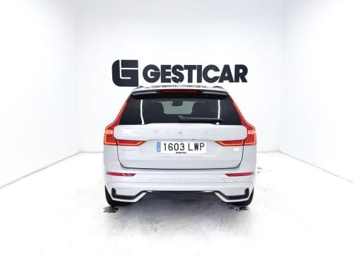 Comprar VOLVO XC60 2.0 T6 AWD RECHARGE R-DESIGN AUTO 355CV 2022 de segunda mano VOLVO XC60 2.0 T6 AWD RECHARGE R-DESIGN AUTO 355CV 2022 de segunda mano
