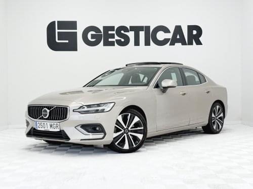VOLVO S60 SEDáN B4(G) FWD PLUS BRIGHT AUTO 197CV 2023 de segunda mano