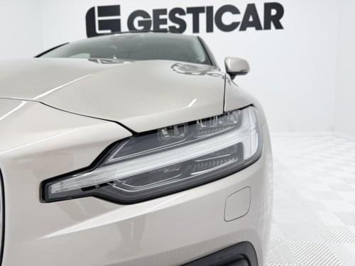 VOLVO S60 SEDáN B4(G) FWD PLUS BRIGHT AUTO 197CV 2023 de segunda mano