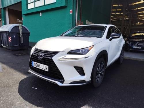 LEXUS NX 300H PREMIUM 2WD 2020 de segunda mano
