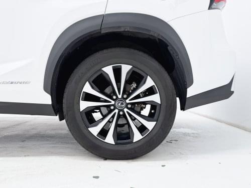 LEXUS NX 300H PREMIUM 2WD 2020 de segunda mano