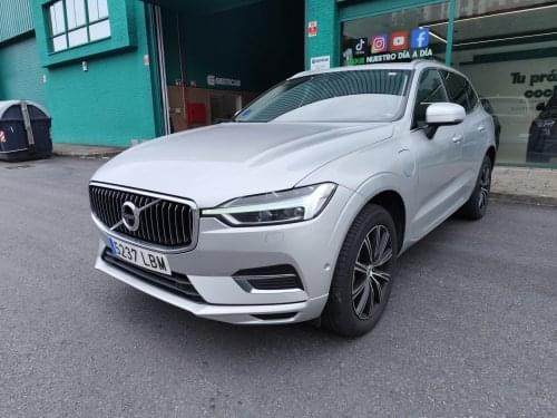 VOLVO XC60 2.0 T8 AWD INSCRIPTION 2019 de segunda mano