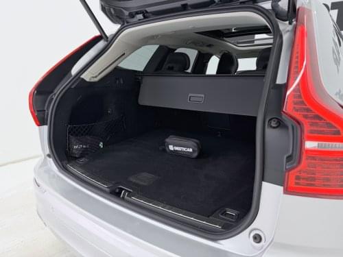 Comprar VOLVO XC60 2.0 T8 AWD INSCRIPTION 2019 de segunda mano VOLVO XC60 2.0 T8 AWD INSCRIPTION 2019 de segunda mano