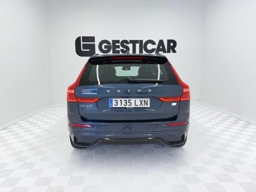 Comprar VOLVO XC60 2.0 T6 AWD RECHARGE R-DESIG 355CV 2022 de segunda mano VOLVO XC60 2.0 T6 AWD RECHARGE R-DESIG 355CV 2022 de segunda mano