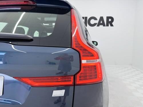 Comprar VOLVO XC60 2.0 T6 AWD RECHARGE R-DESIG 355CV 2022 de segunda mano VOLVO XC60 2.0 T6 AWD RECHARGE R-DESIG 355CV 2022 de segunda mano