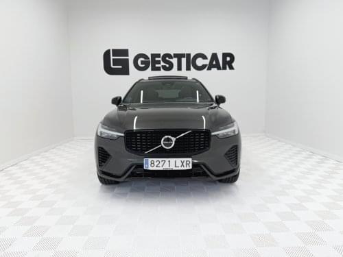 Comprar VOLVO XC60 2.0 T6 AWD RECHARGE R DESIGN 355 CV 2022 de segunda mano VOLVO XC60 2.0 T6 AWD RECHARGE R DESIGN 355 CV 2022 de segunda mano
