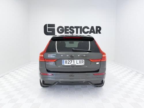Comprar VOLVO XC60 2.0 T6 AWD RECHARGE R DESIGN 355 CV 2022 de segunda mano VOLVO XC60 2.0 T6 AWD RECHARGE R DESIGN 355 CV 2022 de segunda mano