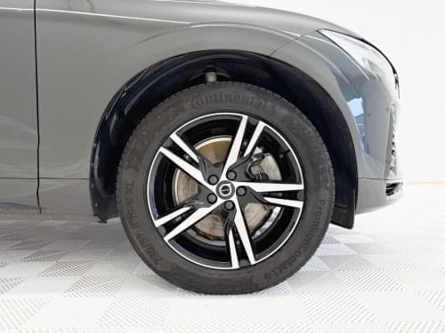 Comprar VOLVO XC60 2.0 T6 AWD RECHARGE R DESIGN 355 CV 2022 de segunda mano VOLVO XC60 2.0 T6 AWD RECHARGE R DESIGN 355 CV 2022 de segunda mano
