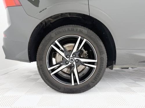 Comprar VOLVO XC60 2.0 T6 AWD RECHARGE R DESIGN 355 CV 2022 de segunda mano VOLVO XC60 2.0 T6 AWD RECHARGE R DESIGN 355 CV 2022 de segunda mano