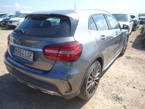 MERCEDES CLASE GLA GLA 180 136CV 2020 de segunda mano