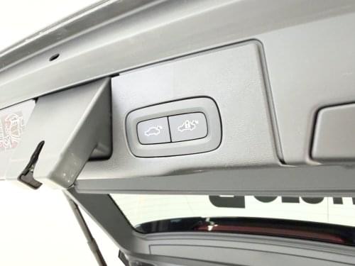 Comprar VOLVO XC60 2.0 T4 INSCRIPTION 2019 de segunda mano VOLVO XC60 2.0 T4 INSCRIPTION 2019 de segunda mano