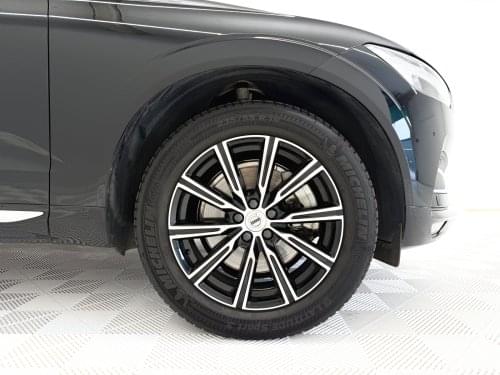 Comprar VOLVO XC60 2.0 T4 INSCRIPTION 2019 de segunda mano VOLVO XC60 2.0 T4 INSCRIPTION 2019 de segunda mano