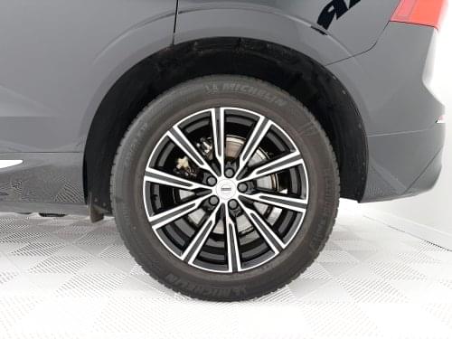 Comprar VOLVO XC60 2.0 T4 INSCRIPTION 2019 de segunda mano VOLVO XC60 2.0 T4 INSCRIPTION 2019 de segunda mano