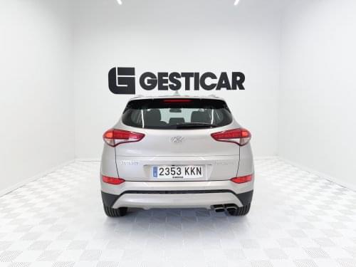 HYUNDAI TUCSON 1.6 T-GDI 177CV 2018 de segunda mano