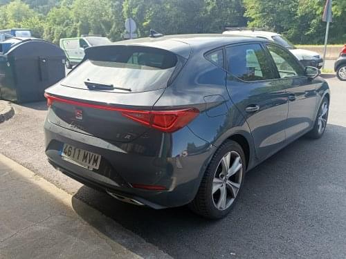 Comprar SEAT LEÓN FR 1.5 TSI 150CV 2024 de segunda mano SEAT LEÓN FR 1.5 TSI 150CV 2024 de segunda mano