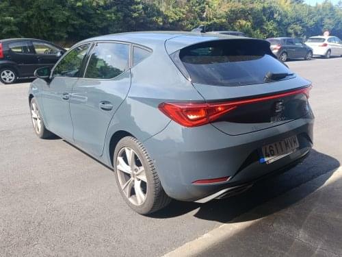 Comprar SEAT LEÓN FR 1.5 TSI 150CV 2024 de segunda mano SEAT LEÓN FR 1.5 TSI 150CV 2024 de segunda mano