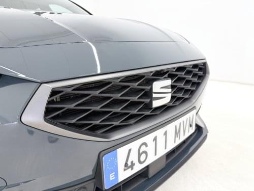 Comprar SEAT LEÓN FR 1.5 TSI 150CV 2024 de segunda mano SEAT LEÓN FR 1.5 TSI 150CV 2024 de segunda mano