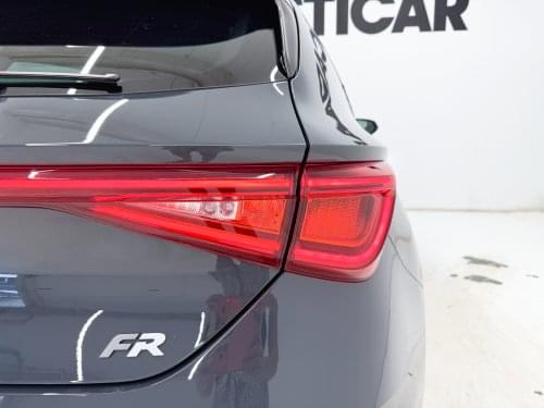 Comprar SEAT LEÓN FR 1.5 TSI 150CV 2024 de segunda mano SEAT LEÓN FR 1.5 TSI 150CV 2024 de segunda mano