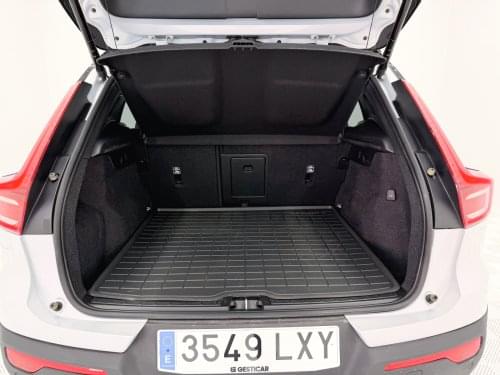 VOLVO XC40 B3 G RDESIGN 2022 de segunda mano