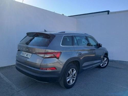 SKODA KODIAQ AMBITION 2.0 TDI E6D 150CV 2023 de segunda mano