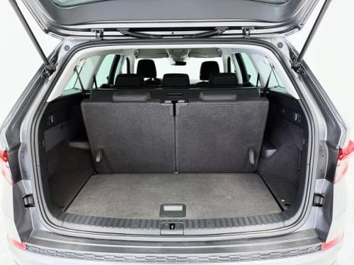 SKODA KODIAQ AMBITION 2.0 TDI E6D 150CV 2023 de segunda mano